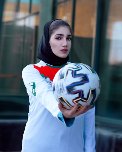 أفضلألعابكرةالقدم2024بدوننتلتستمتعبهافيأيوقت