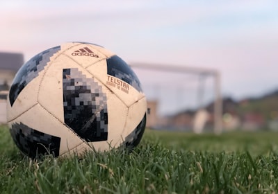 نتيجة مباراة الأهلي والهلال السعوديتفاصيل المواجهة الملتهبة